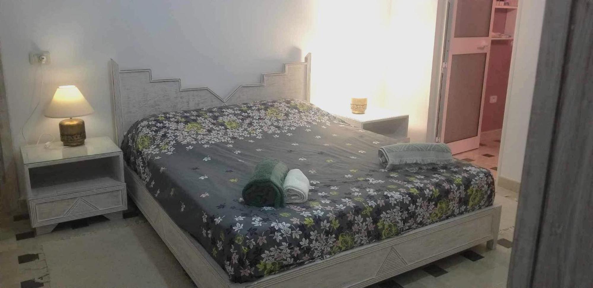 La Maison Les Pins Chambre D'Hote Chez L'Habitant La Marsa Extérieur photo